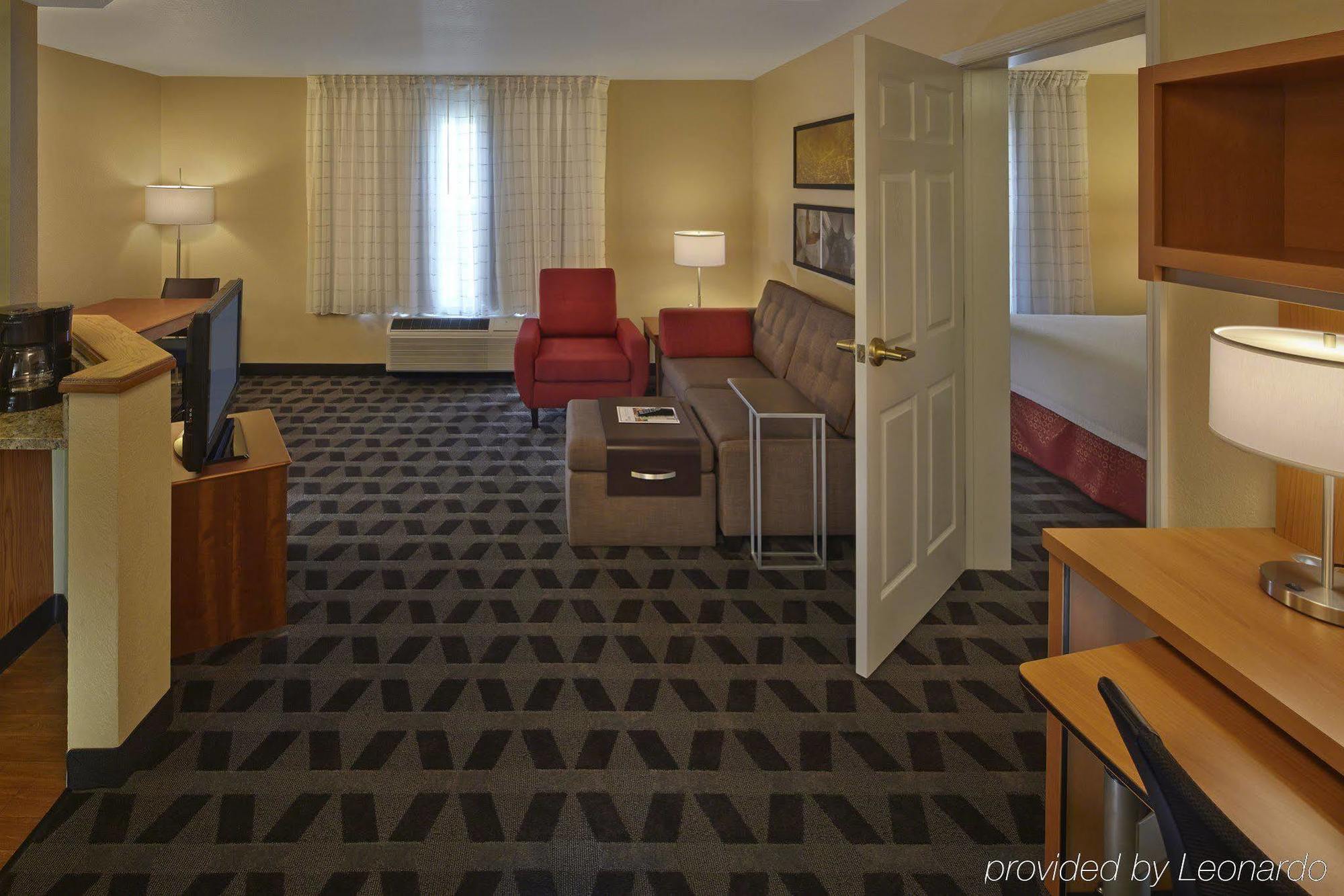 Towneplace Suites By Marriott Orlando East/Ucf Area Eksteriør billede